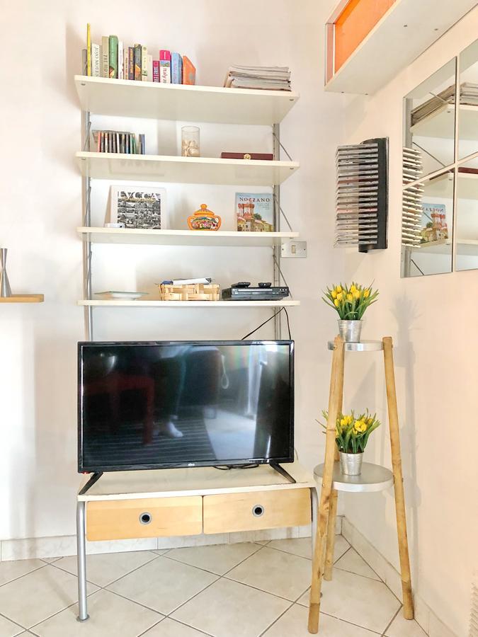 Apartment With Garden Лукка Экстерьер фото